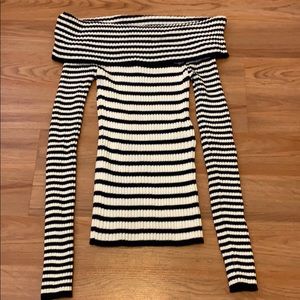 Ella Moss off shoulder top.